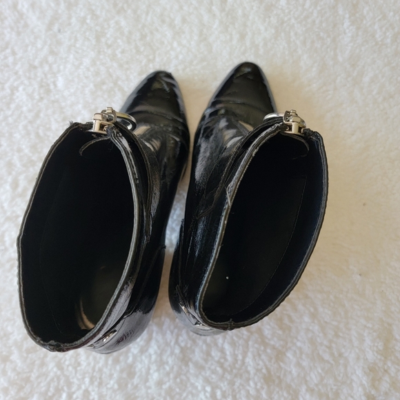 Dolce Vita Black Leather Heeled Boot - Picture 11 of 13